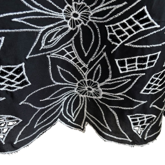 Smocked Floral Embroidered Maxi Sundress 2X Sleeveless Cottagecore Boho Peasant - Picture 8 of 16